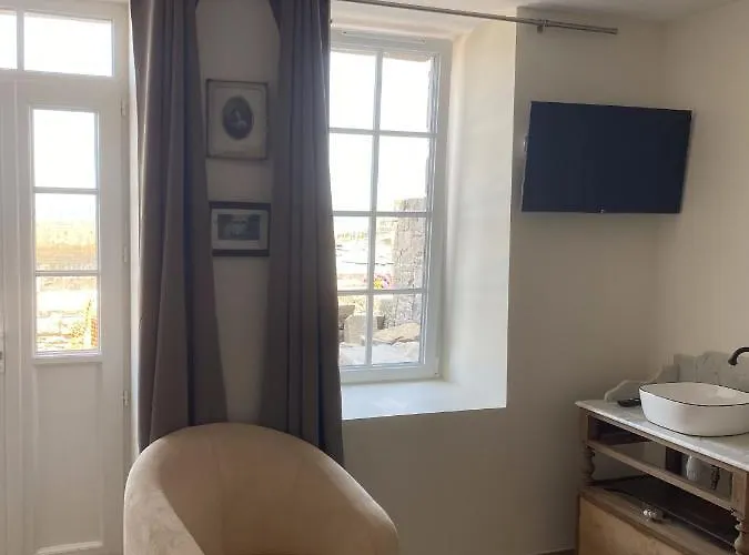 La Maison Du Vieux Port Apartment Flamanville