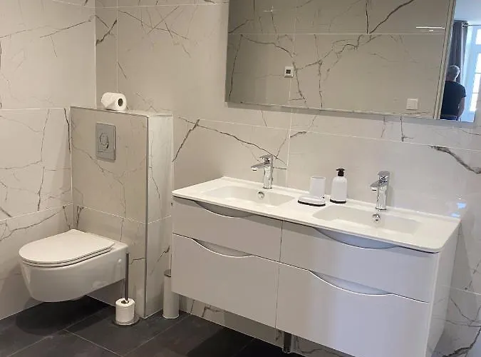 La Maison Du Vieux Port Daire